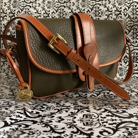 Dooney & Bourke Handbags - DOONEY and BOURKE Vintage R53 Equestrian Crossbody